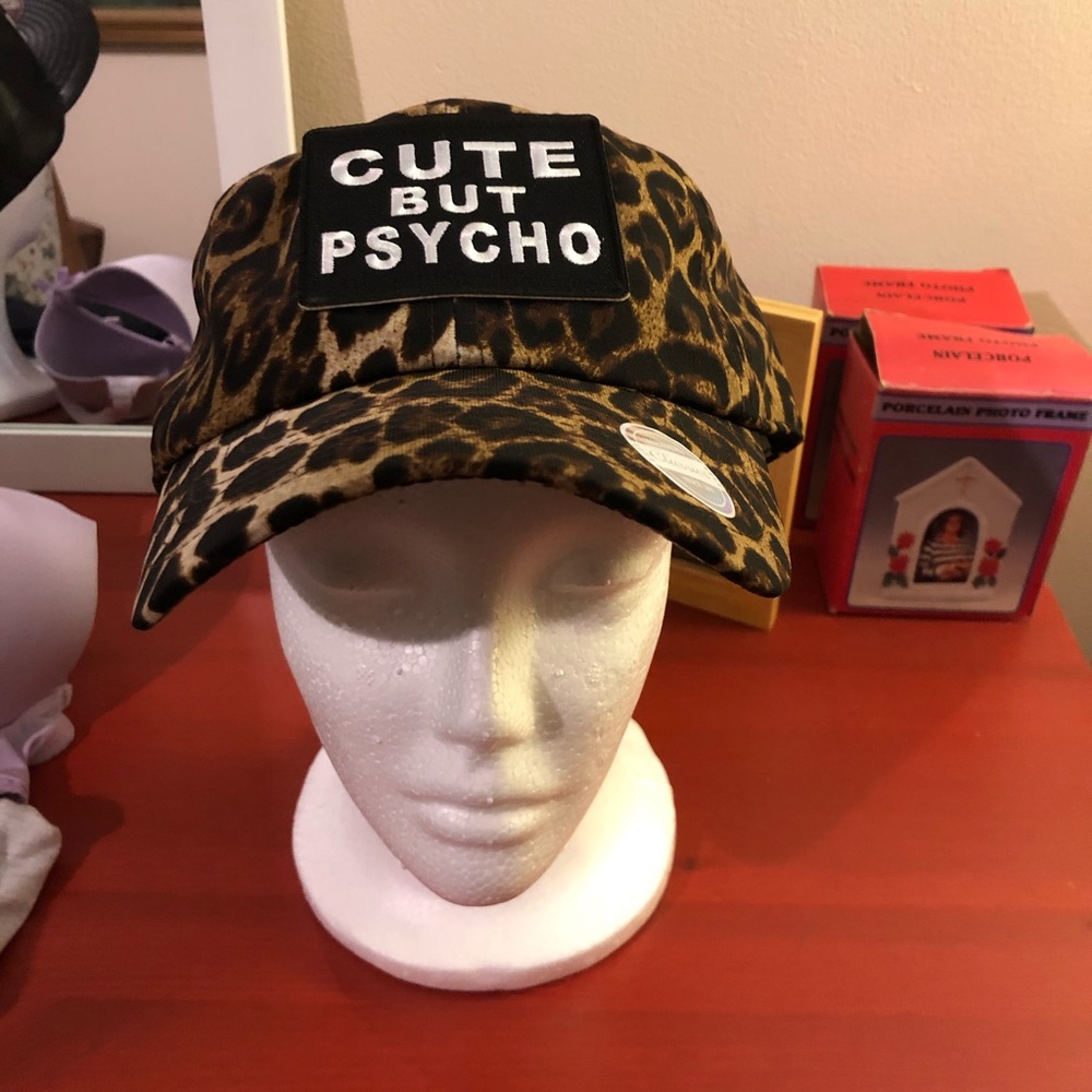 Leopard print cap - Picture 2 of 5